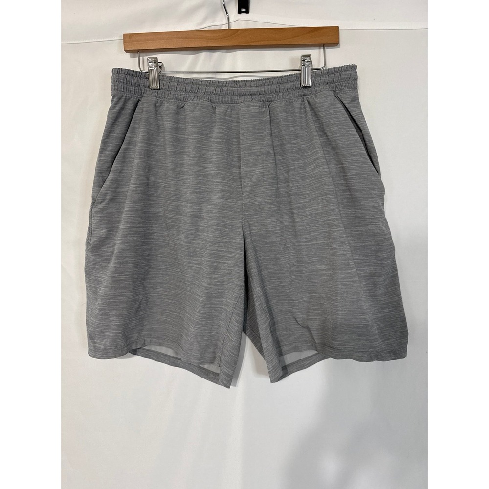 Lululemon grey men's shorts size XL VGUC (332)